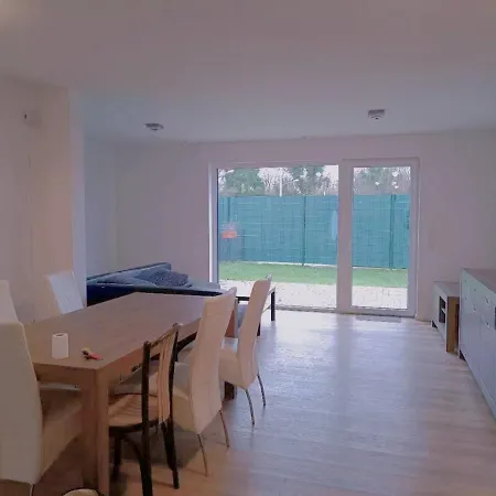 Haus 42 C Near Duesseldorf Messe & Airport Villa