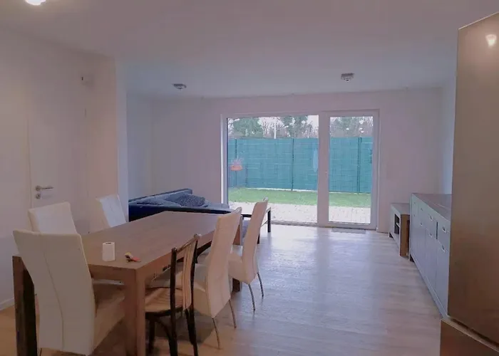 Haus 42 Near Duesseldorf Messe & Airport Villa
