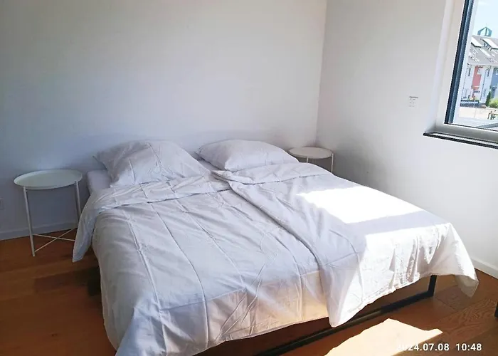 Haus 42 Near Duesseldorf Messe & Airport *